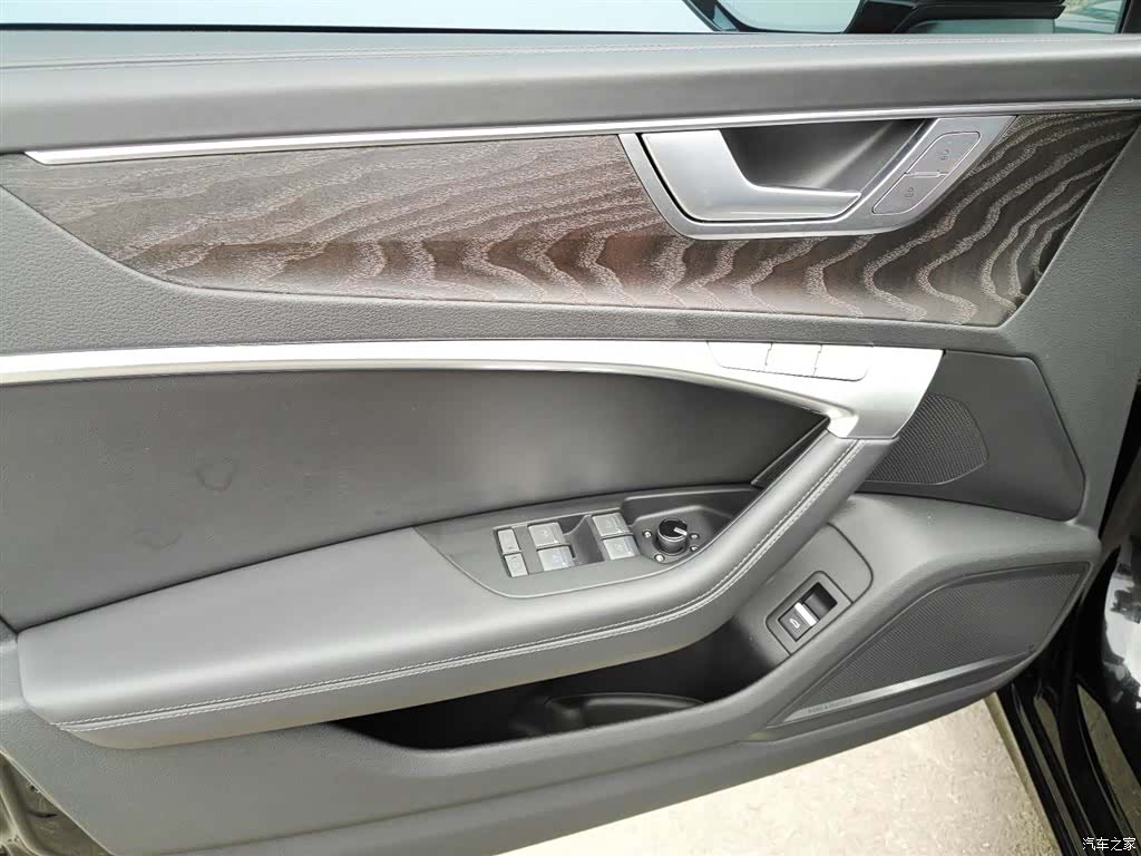 Audi A6L, 2023 7