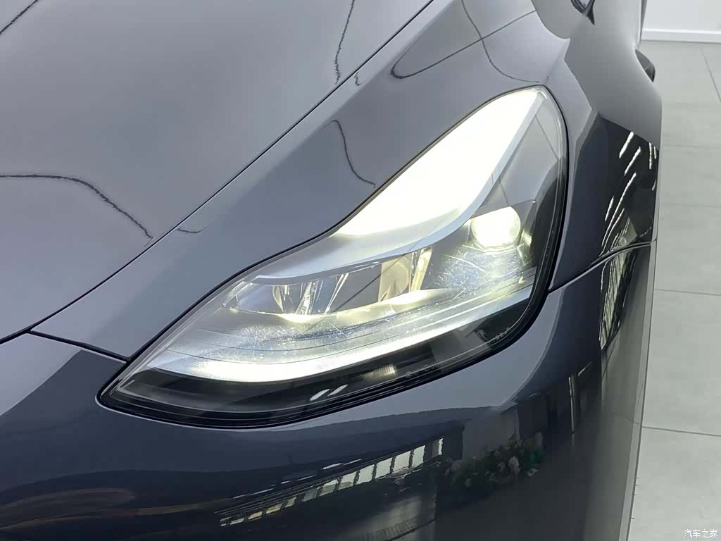 Tesla Model Y, 2024 11