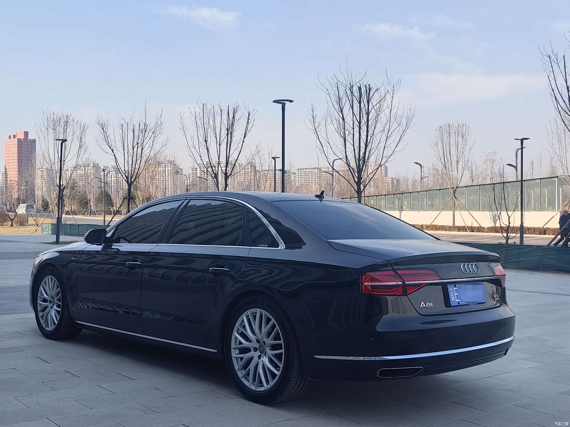 Audi A8L, 2016 4