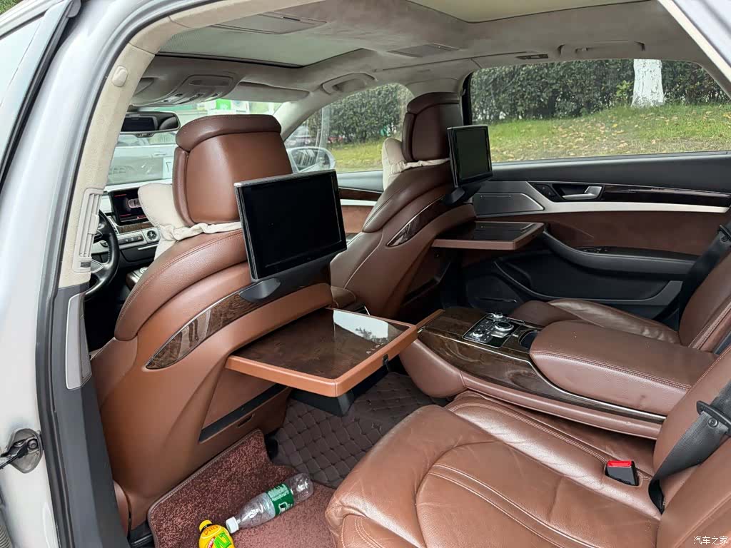 Audi A8L, 2011 11