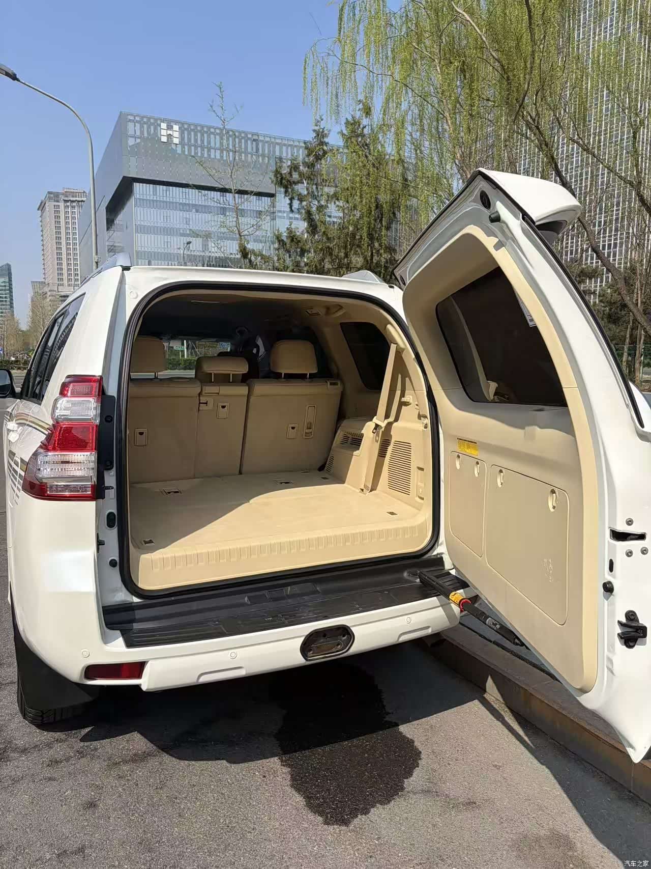 Toyota Prado, 2015 19