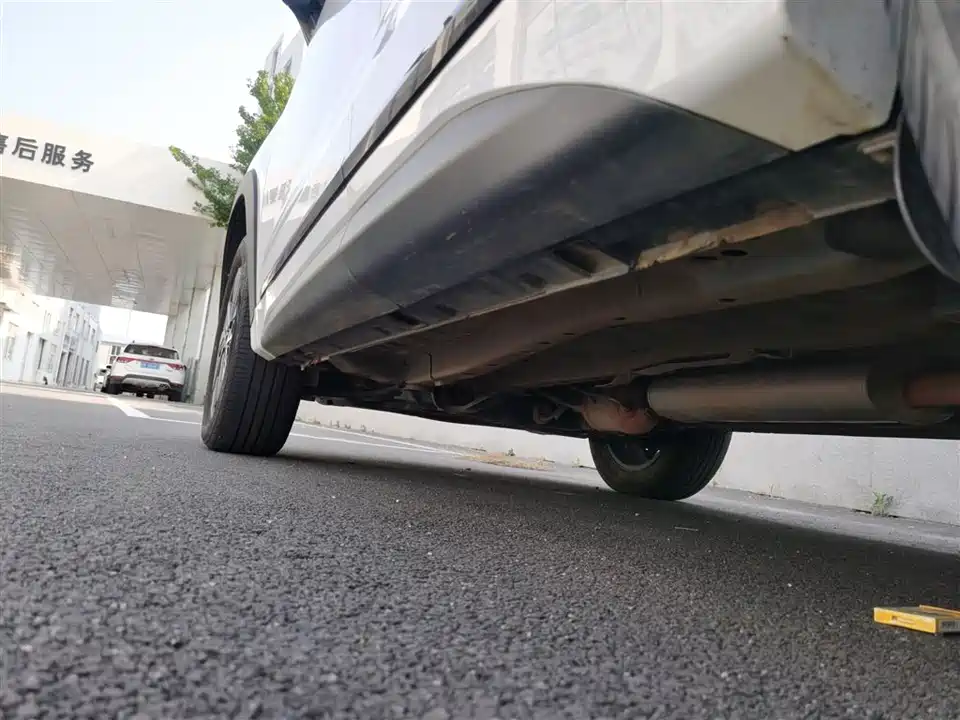 Exeed Chasing the wind