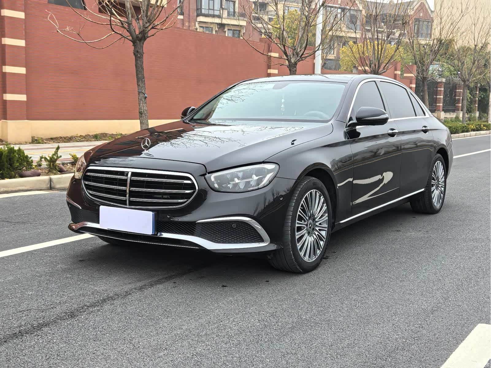 Mercedes-Benz E-Class, 2023 2