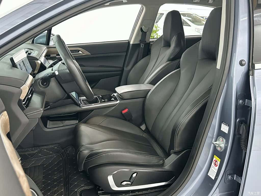 Xpeng P5, 2022 8