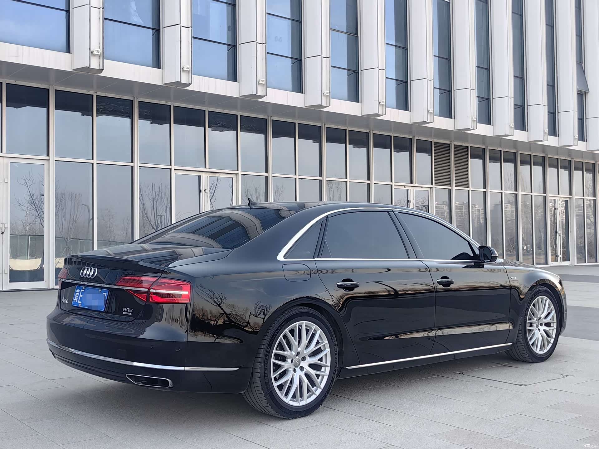 Audi A8L, 2016 3