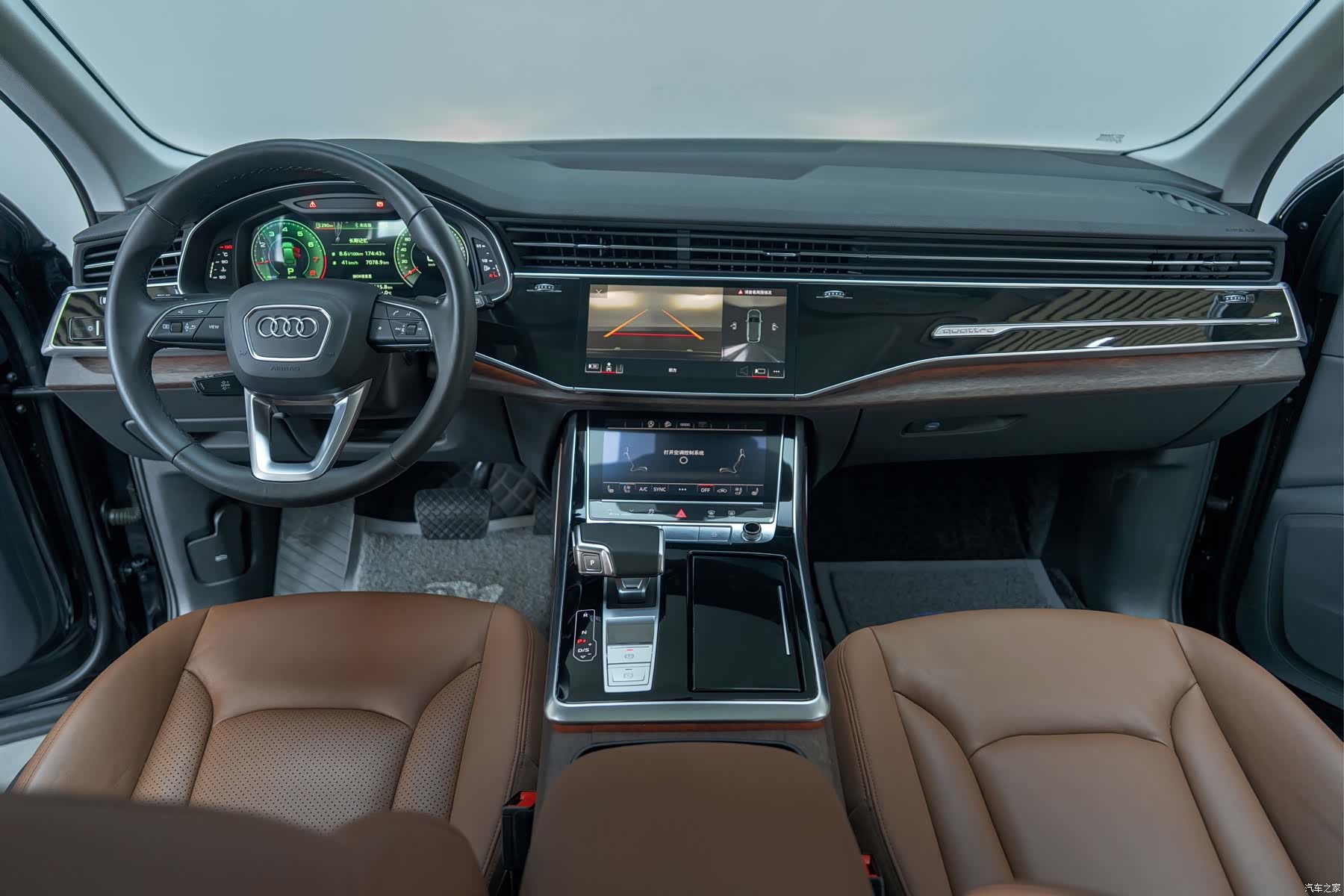 Audi Q7, 2021 11