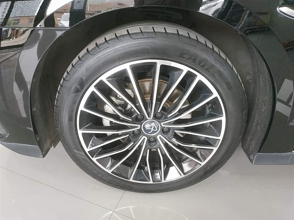 BYD Han