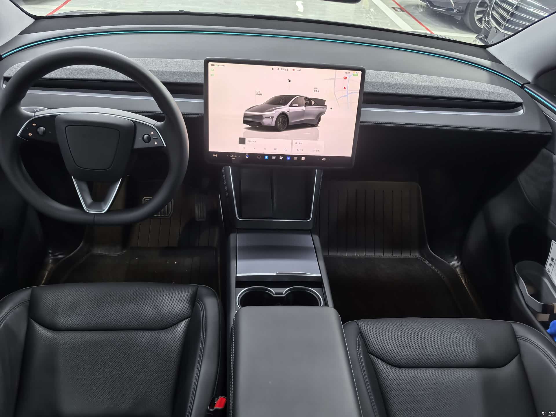 Tesla Model Y, 2025 9