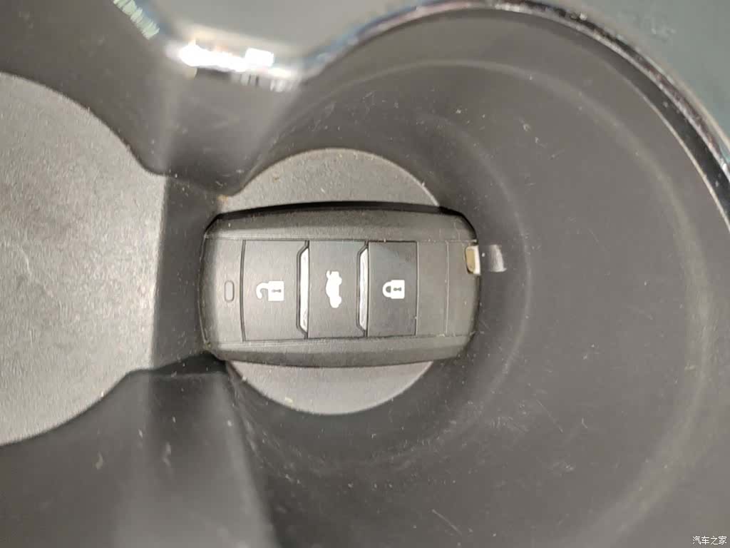 Changan CS75, 2016 9