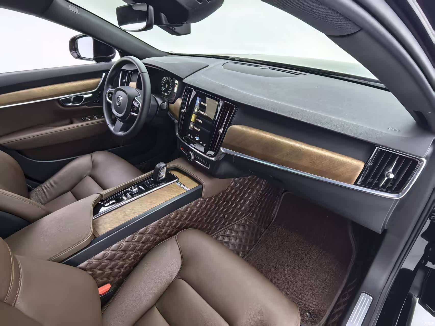 Volvo S90, 2021 6