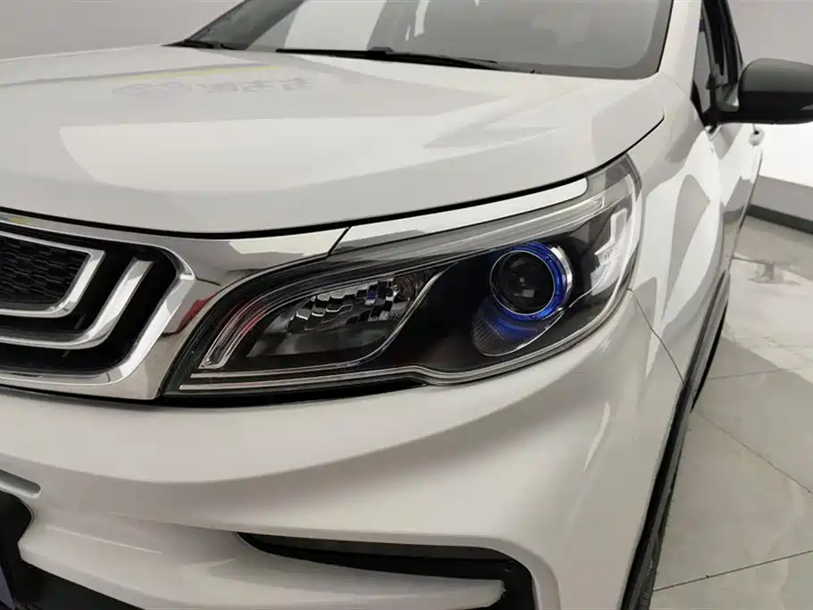 Geely Vision X3