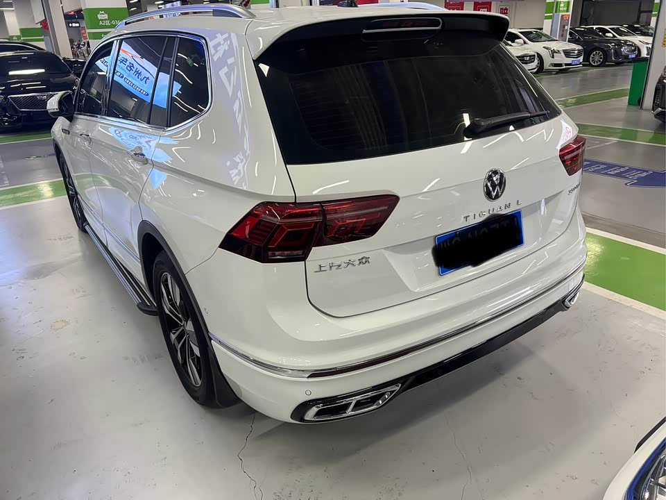 Volkswagen Tiguan L