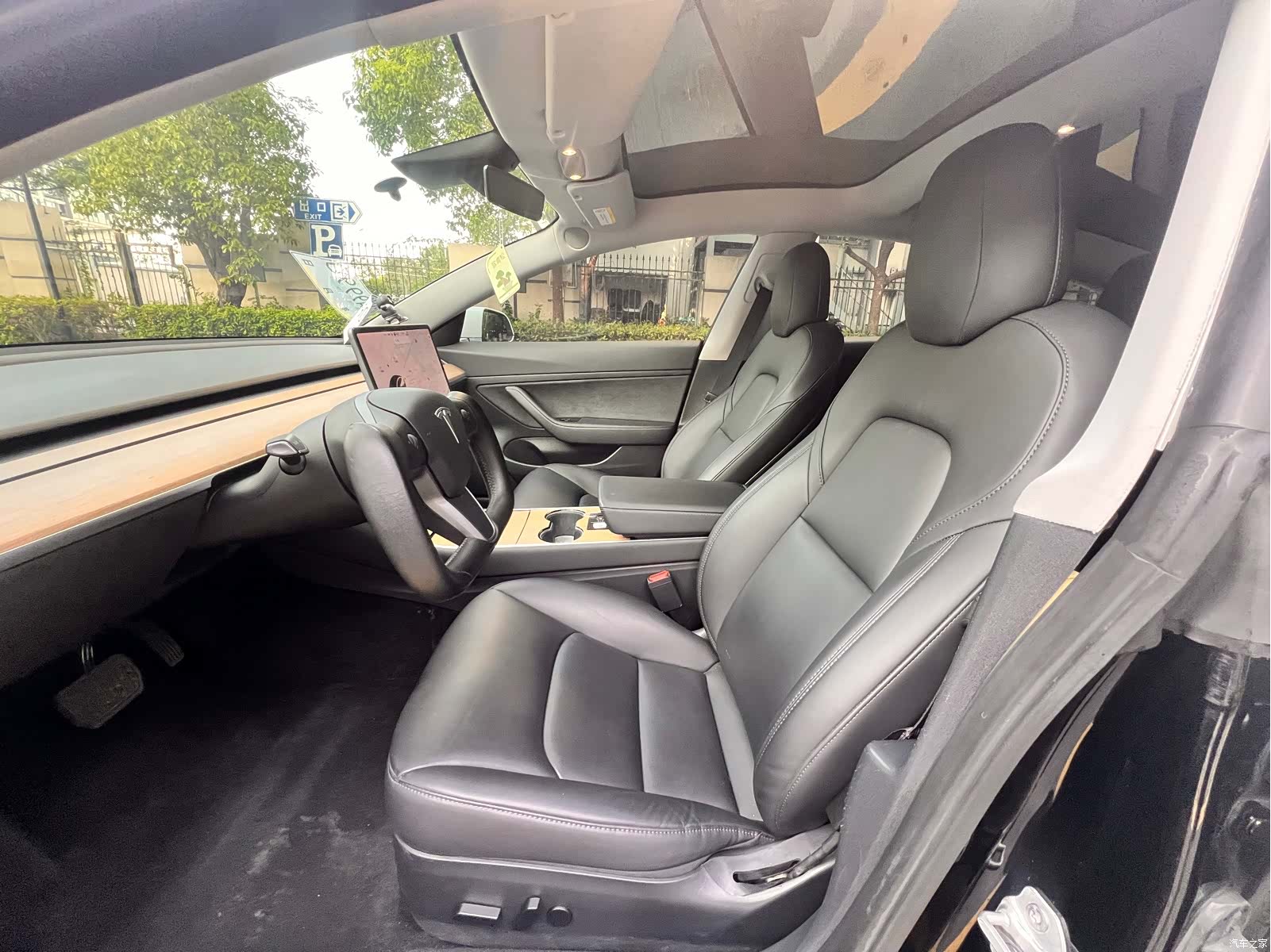 Tesla Model 3, 2020 4