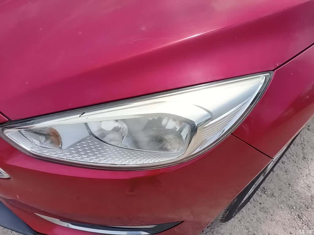 Ford Focus, 2015 18