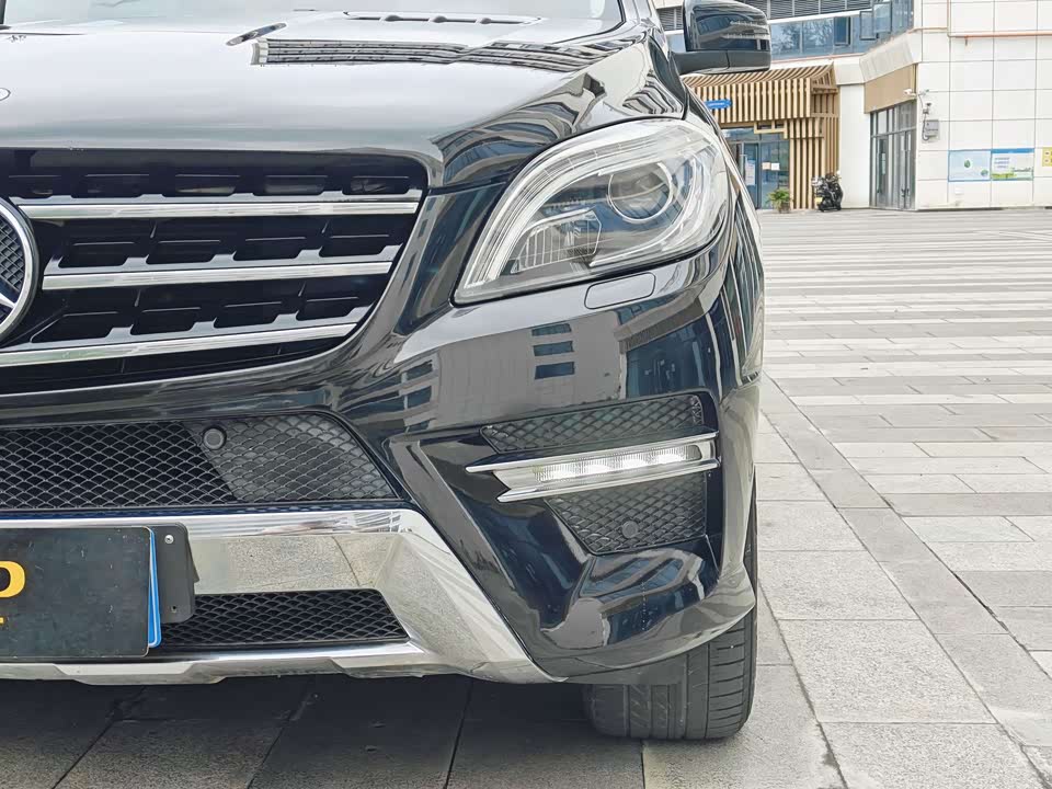 Mercedes-Benz M class