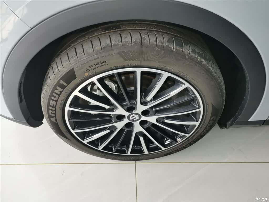 Leapmotor C11, 2026 23