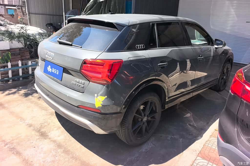 Audi Q2L, 2021 3