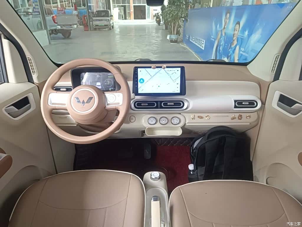 Wuling MINIEV, 2025 10