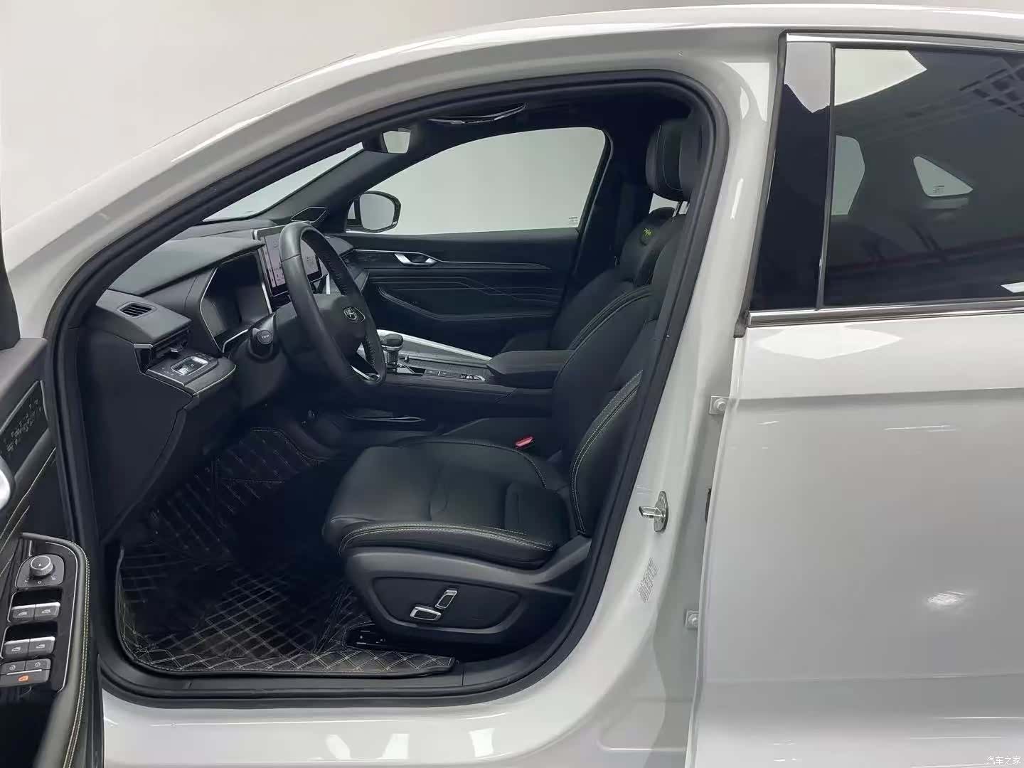 Geely Preface, 2023 все фото