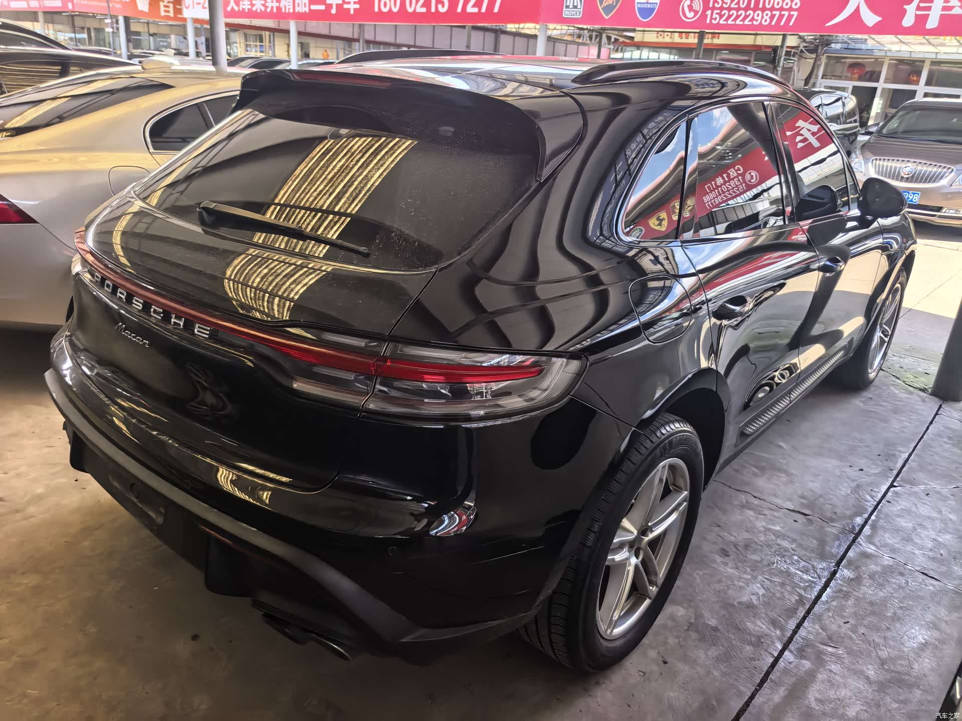 Porsche Macan, 2023 все фото