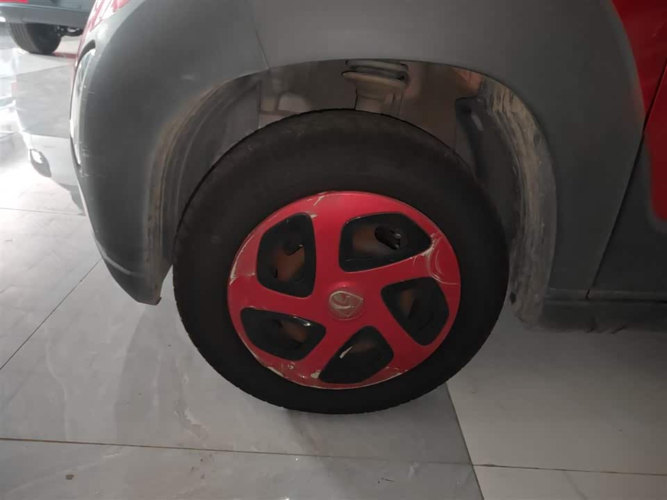 Baoding E100 Baoding E100