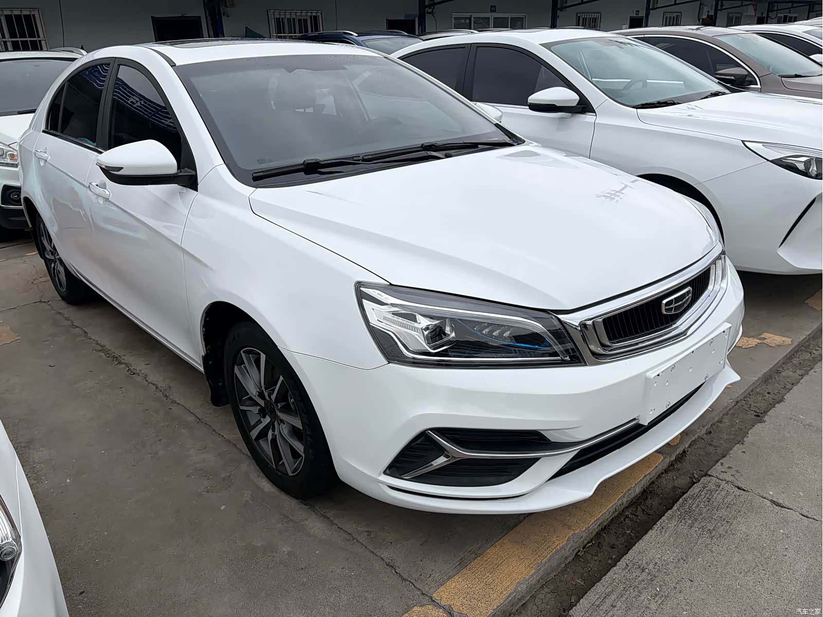 Geely Emgrand, 2020 3