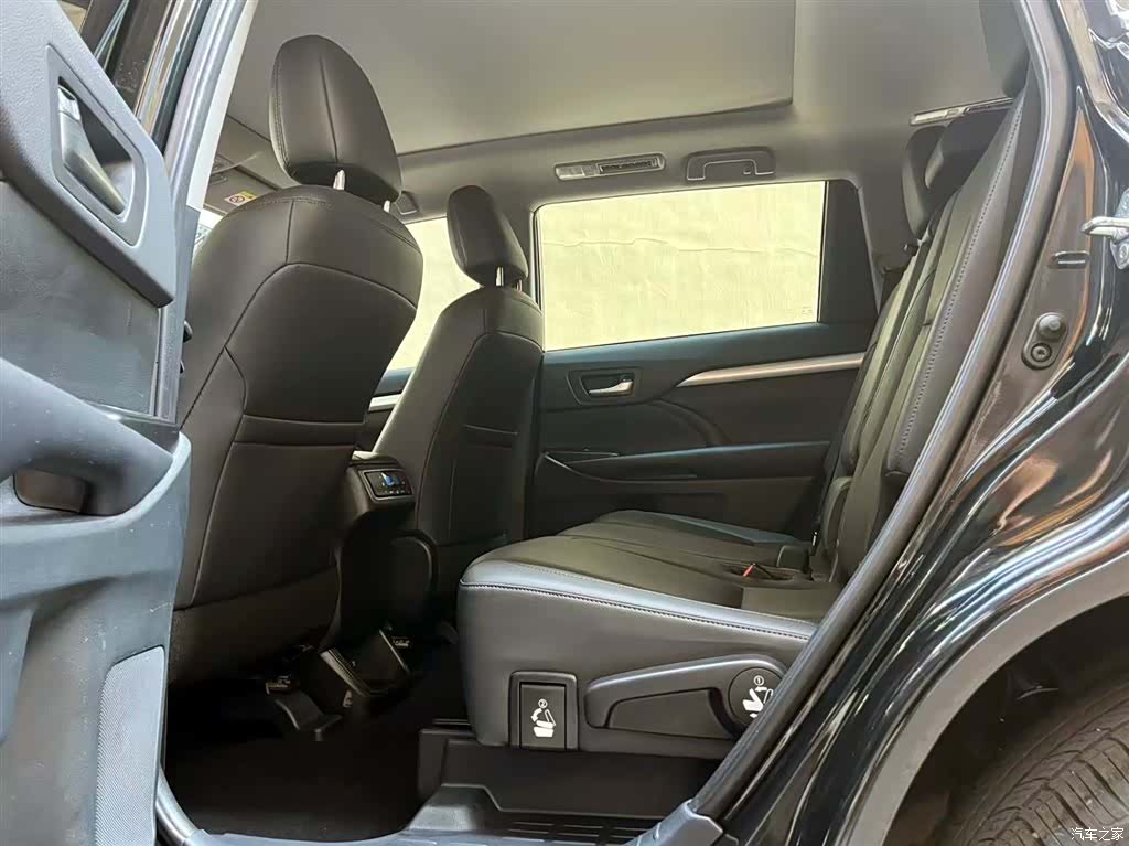 Toyota Highlander, 2020 10