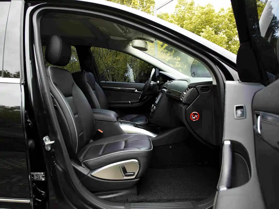 Mercedes-Benz R-class