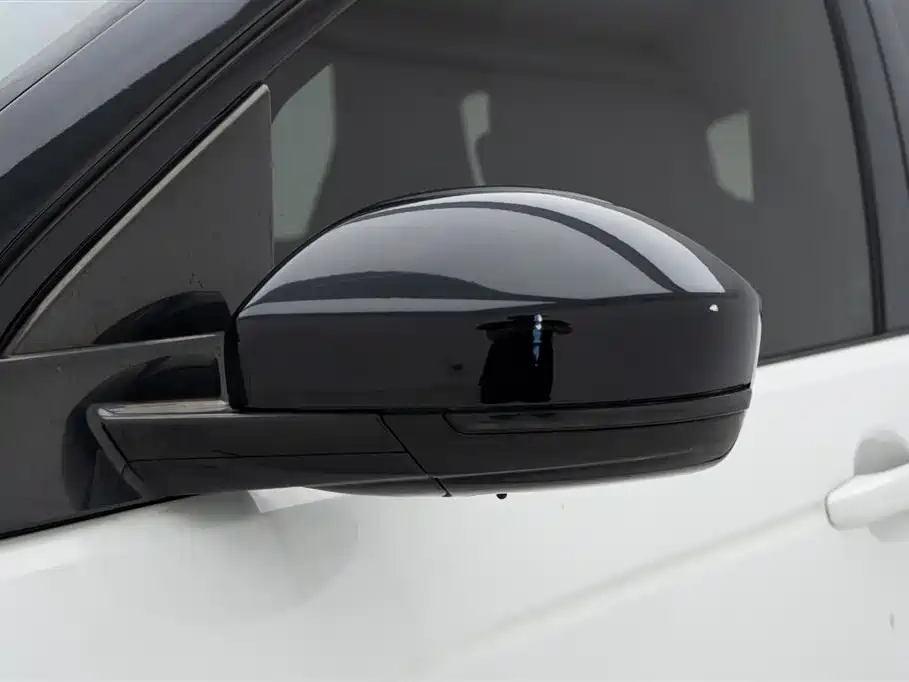 Land Rover Discover sports