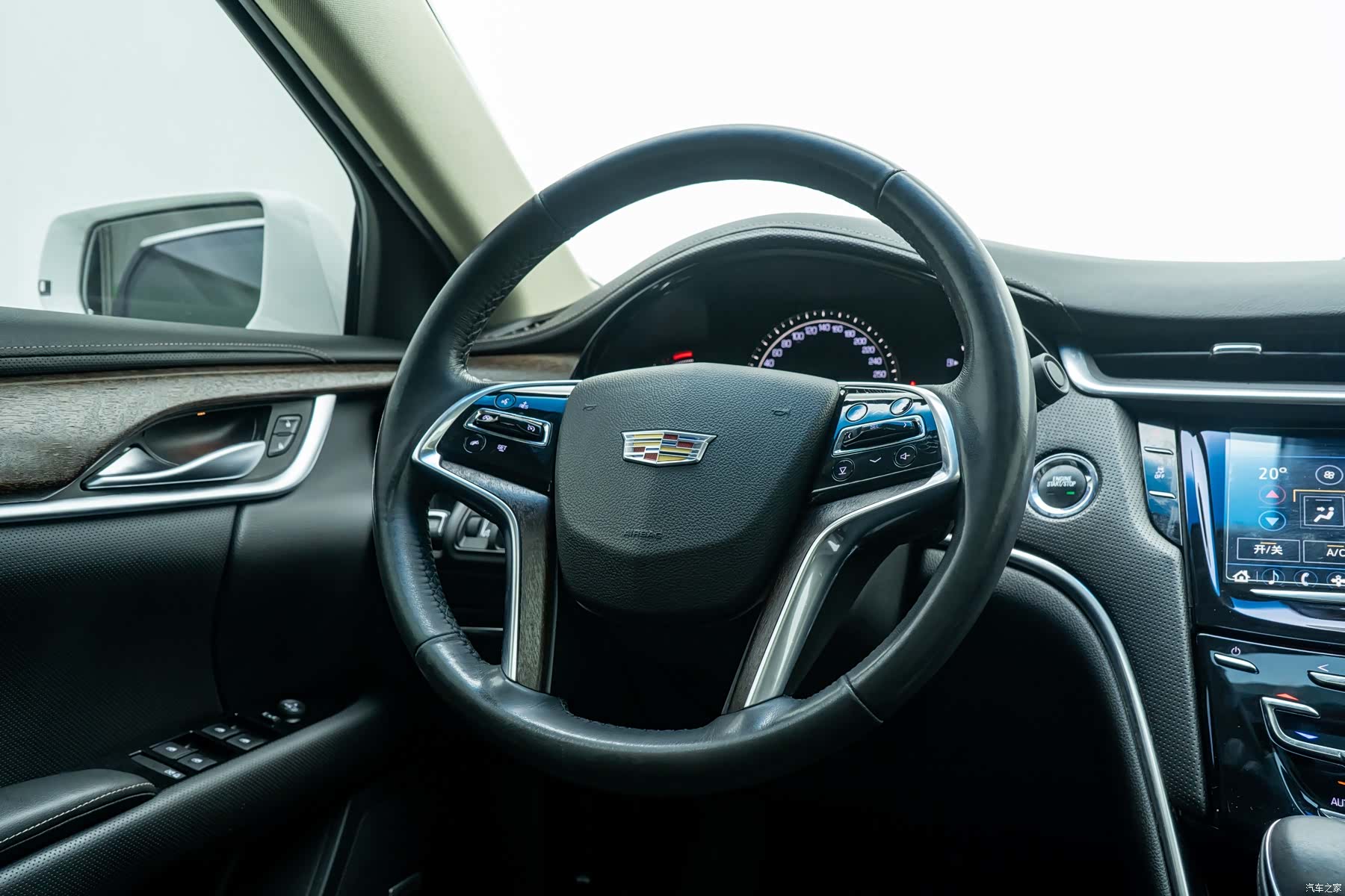 Cadillac XTS, 2019 10