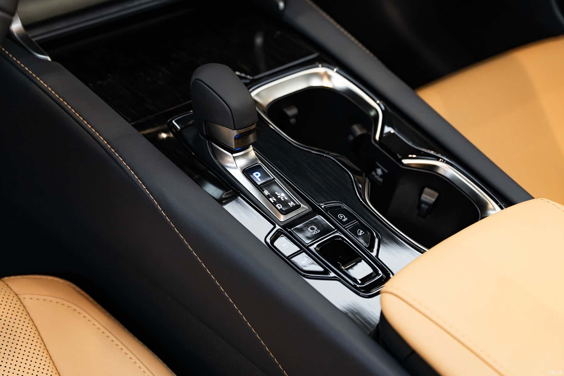 Lexus RX, 2026 15