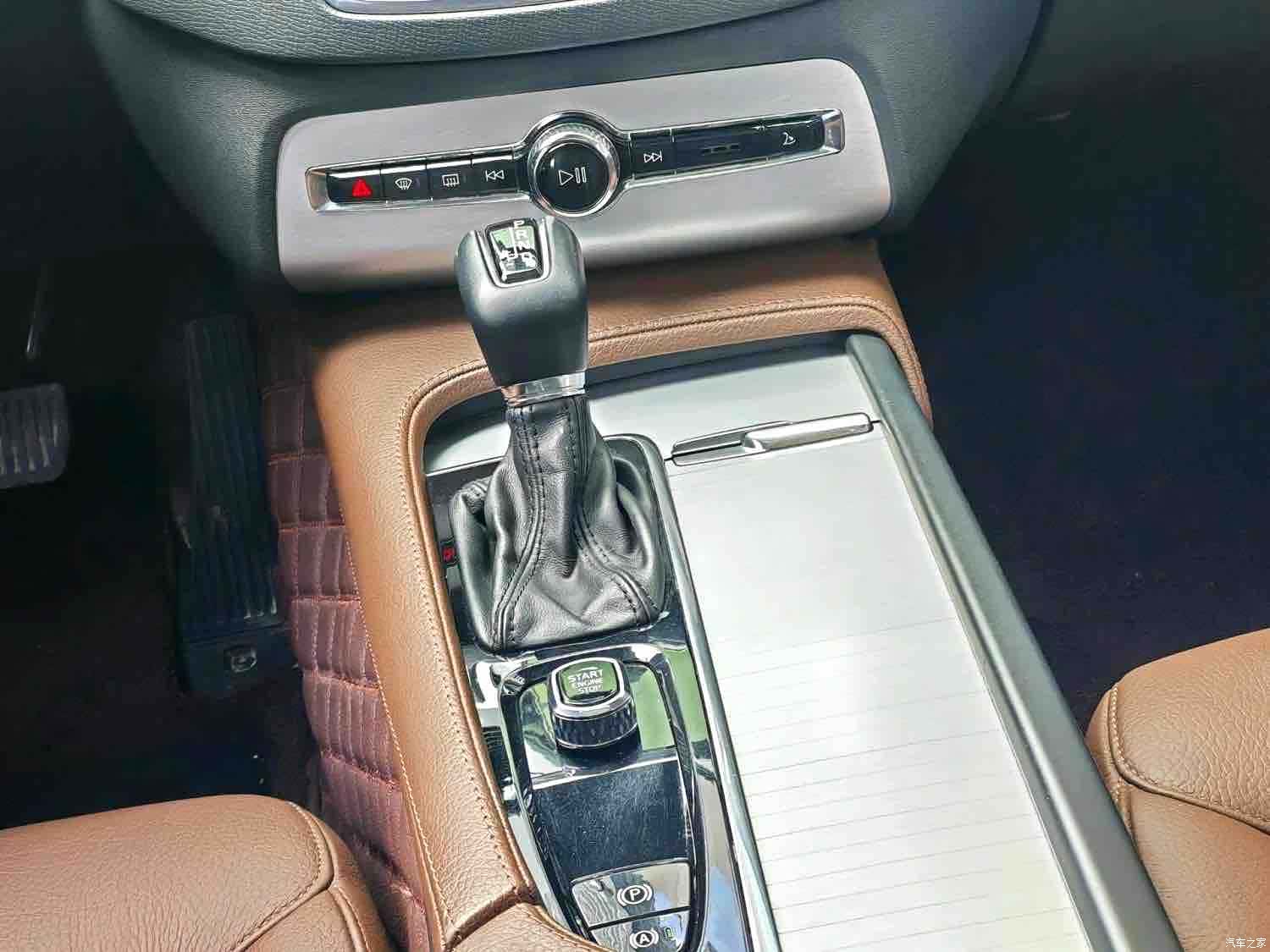 Volvo XC90, 2019 14