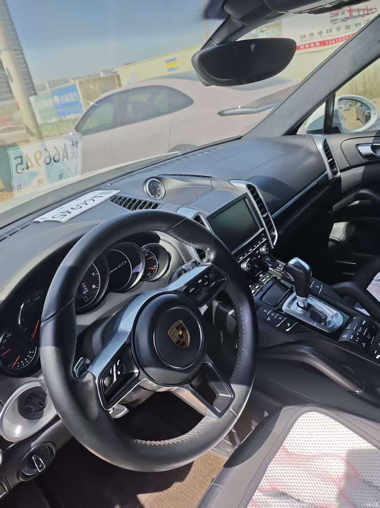 Porsche Cayenne, 2015 все фото