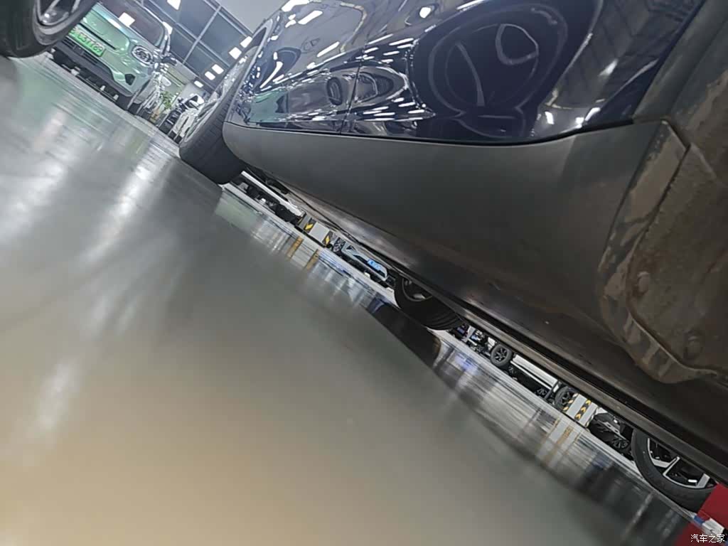 Tesla Model Y, 2022 21