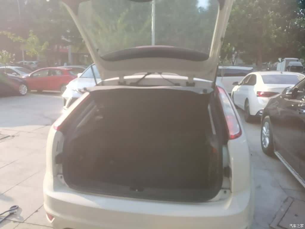 Ford Focus, 2016 19