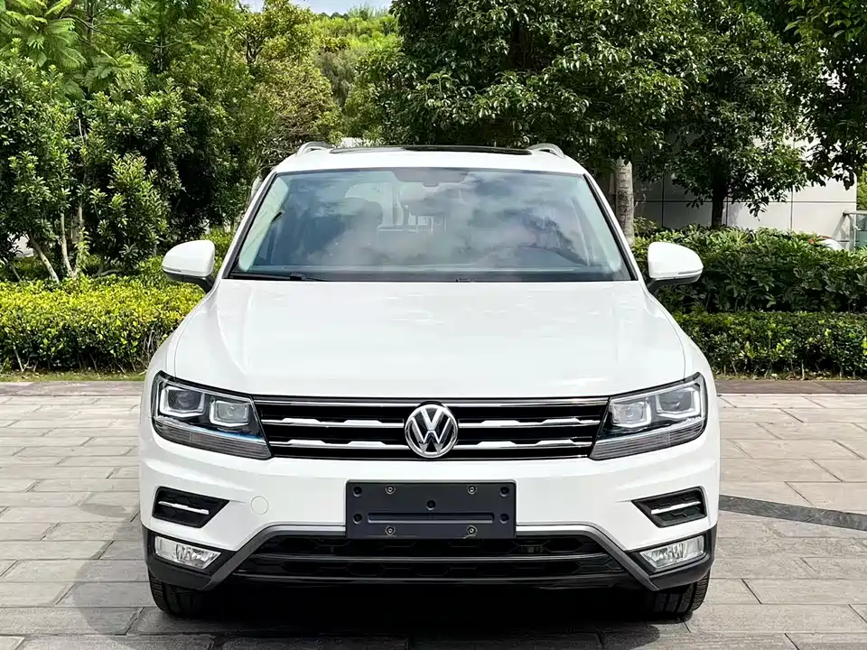 Volkswagen Tiguan L