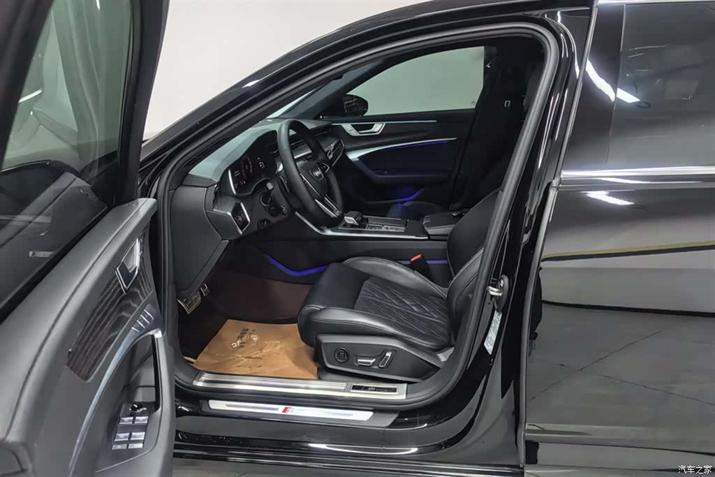 Audi A6L, 2025 9