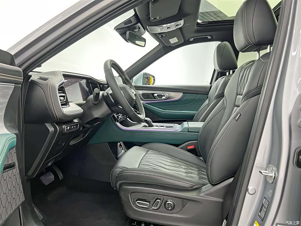 Trumpchi GS8, 2022 14