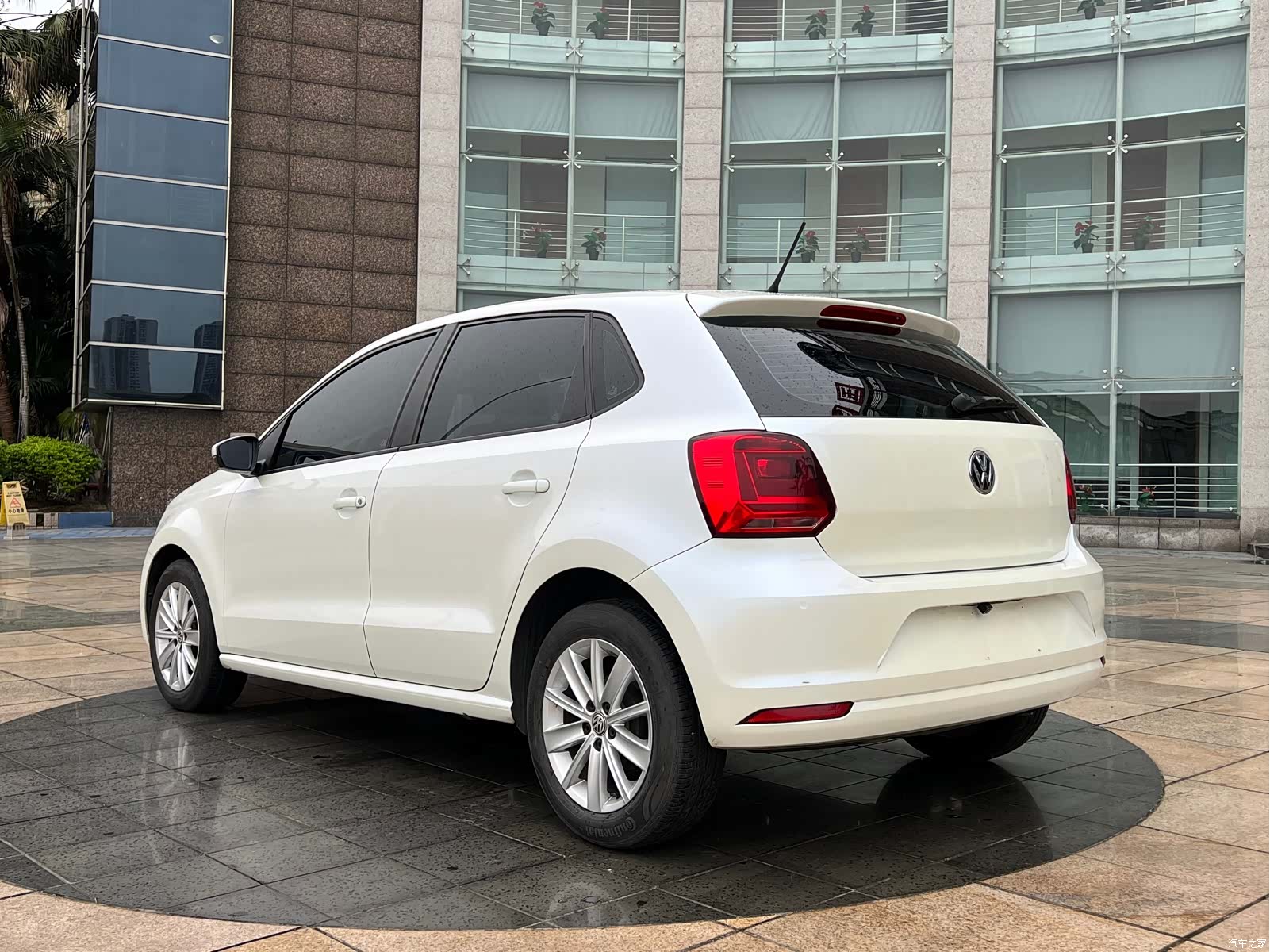 Volkswagen Polo, 2015 4