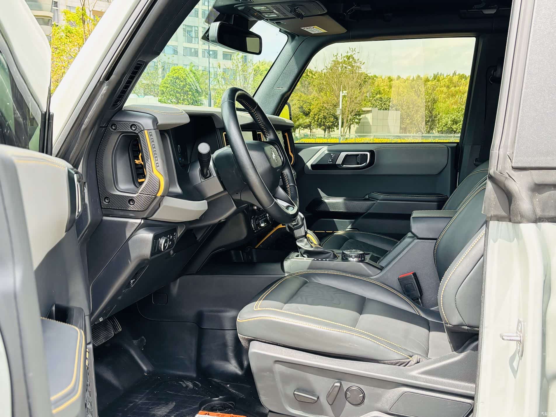 Ford Bronco, 2024 8