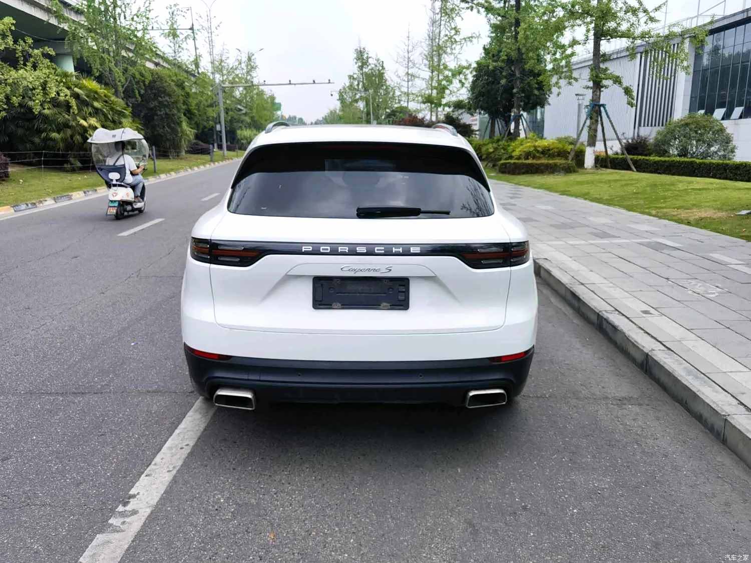 Porsche Cayenne, 2019 12