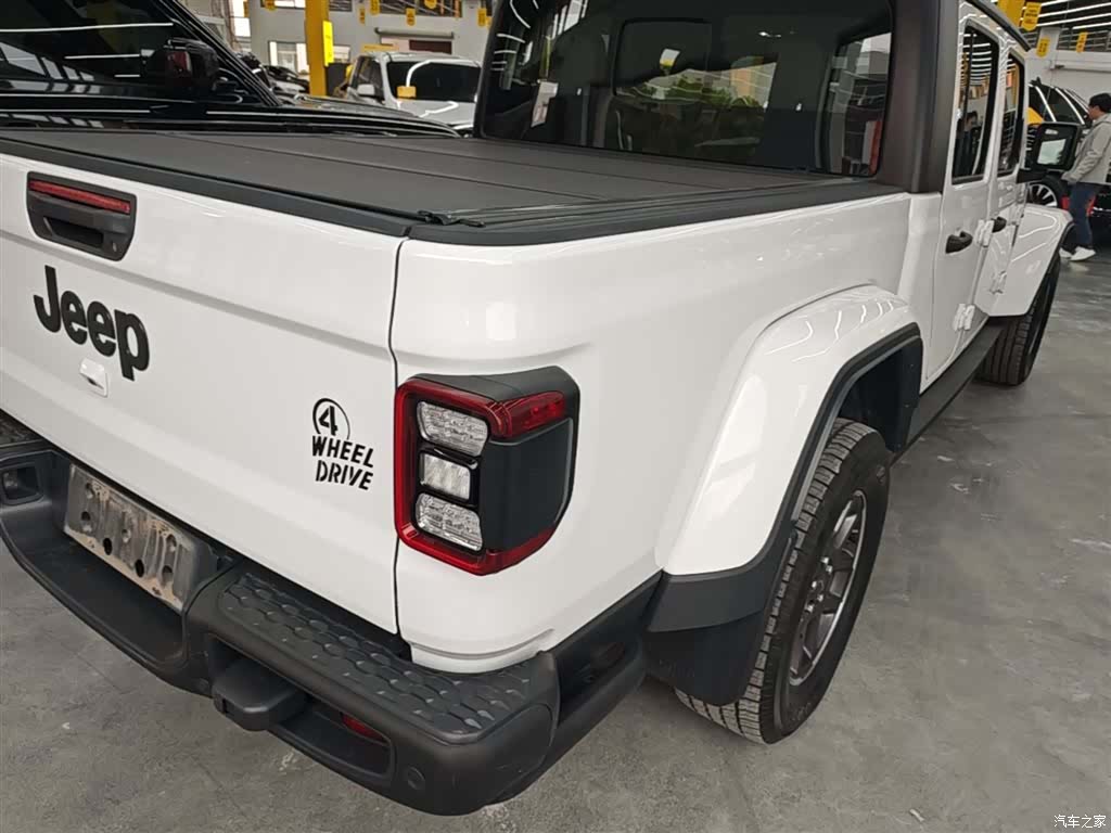 Jeep Gladiator, 2023 7