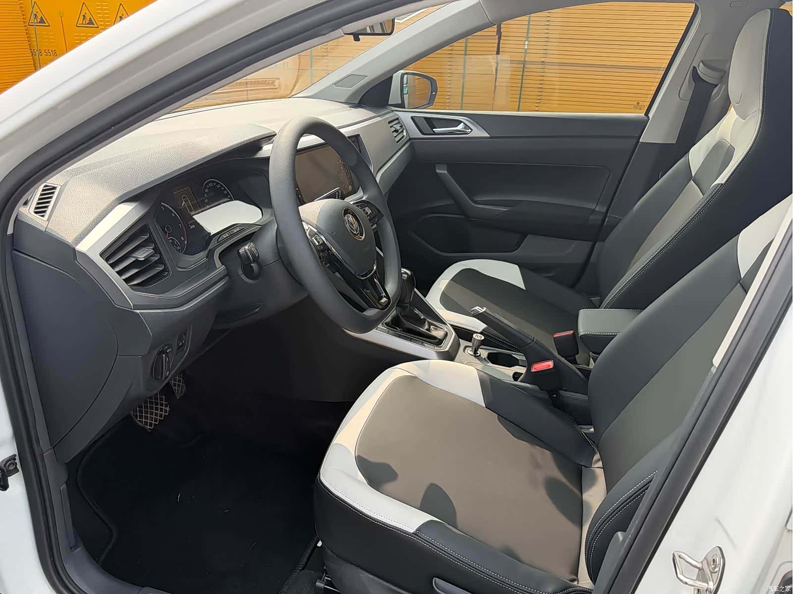 Volkswagen Polo, 2019 3