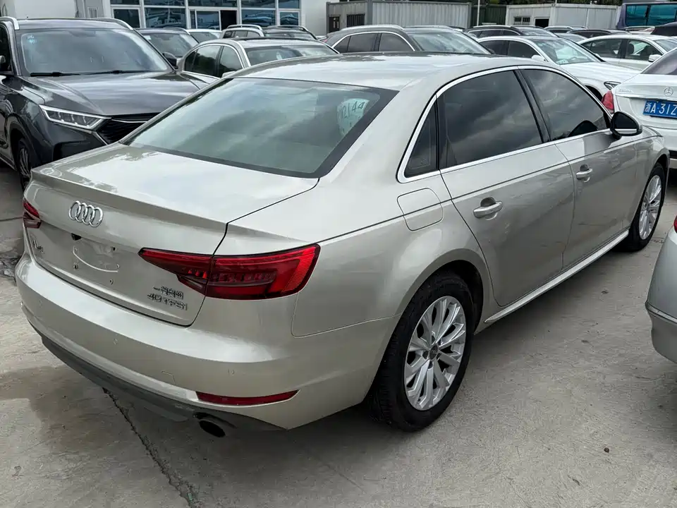 Audi A4L
