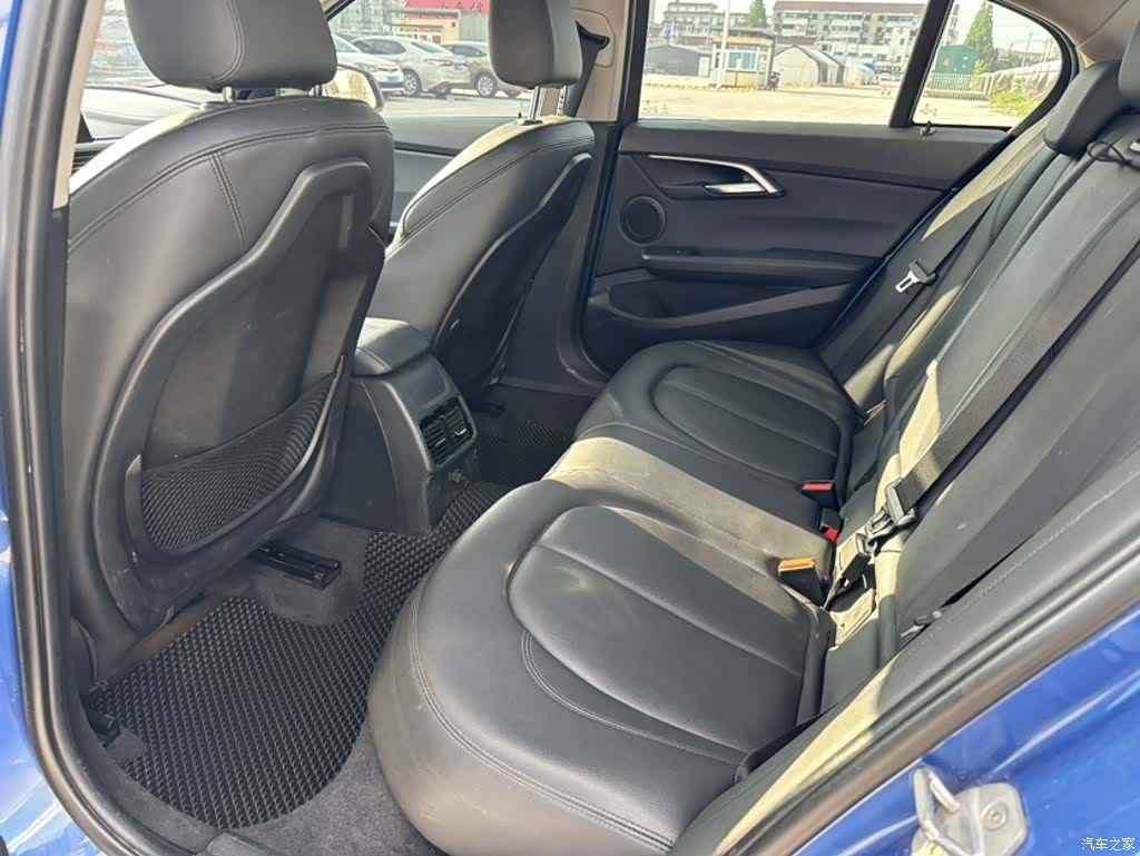 BMW 1 Series, 2017 14