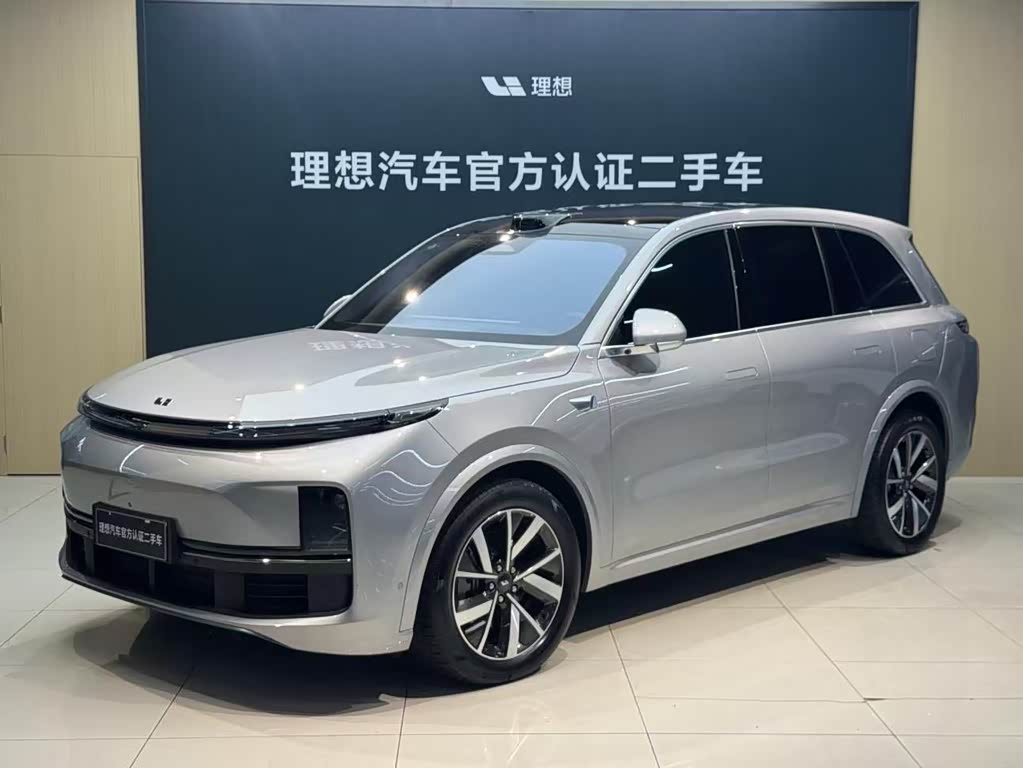 Li Auto L8