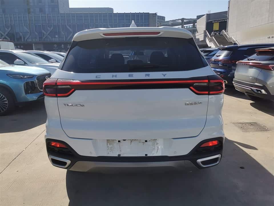 Chery Tiggo 8