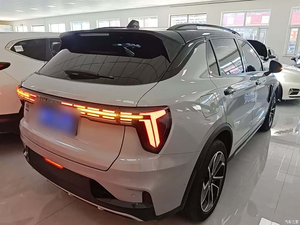 Lynk & Co 01, 2022 7