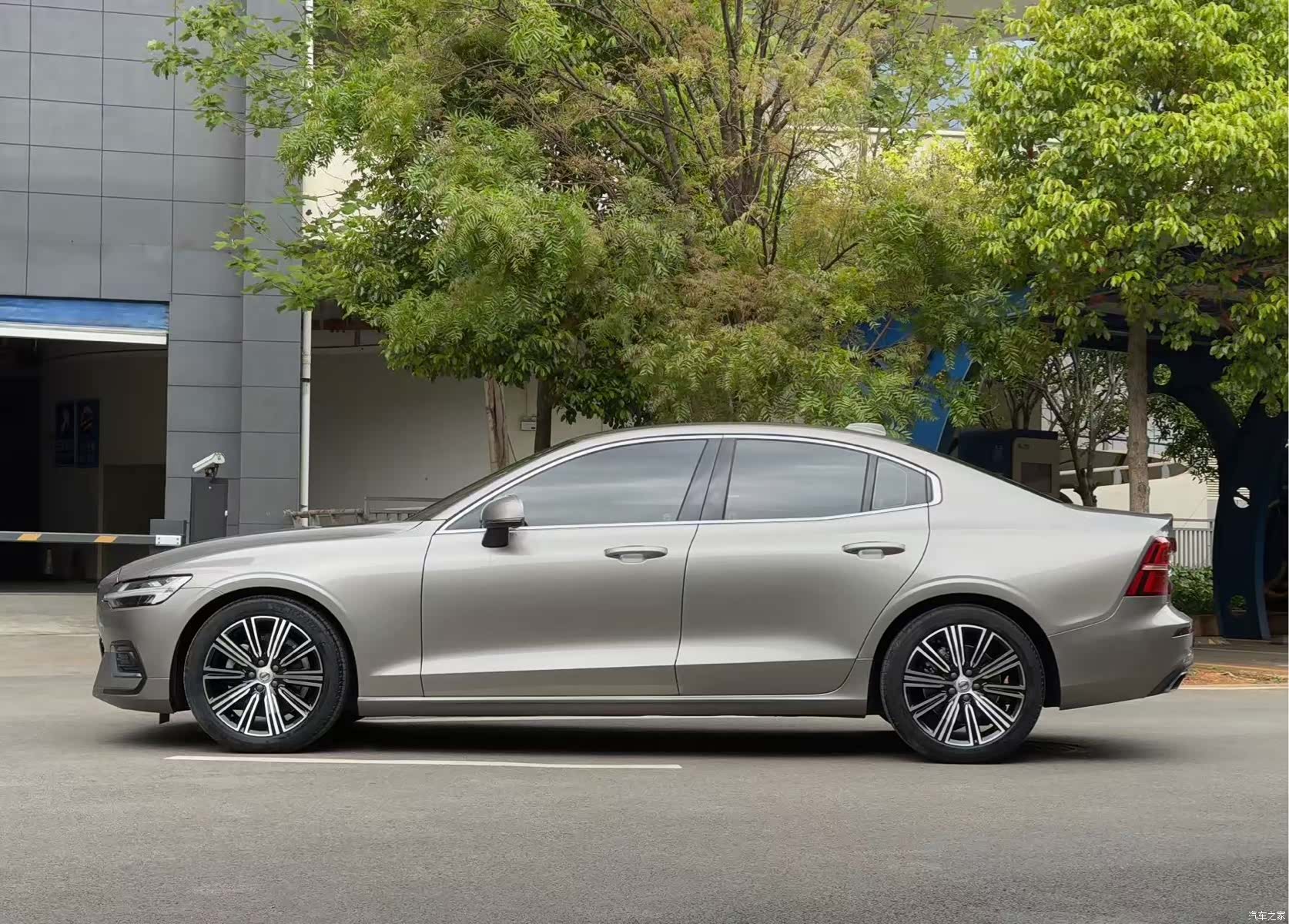 Volvo S60, 2022 7