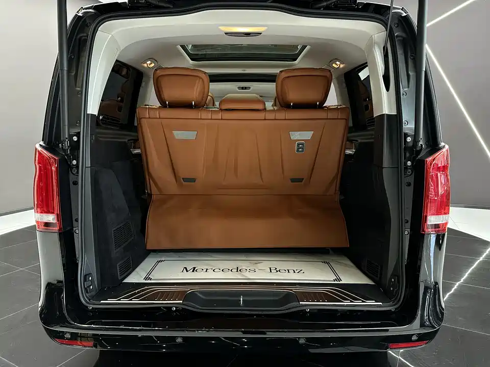 Mercedes-Benz V-class